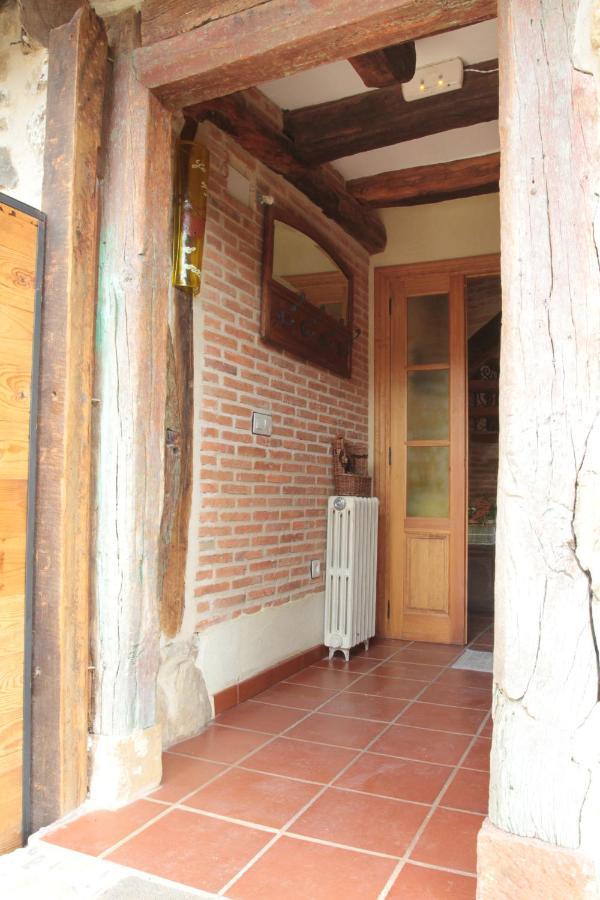 Valderrueda Casa De Piedraヴィラ エクステリア 写真